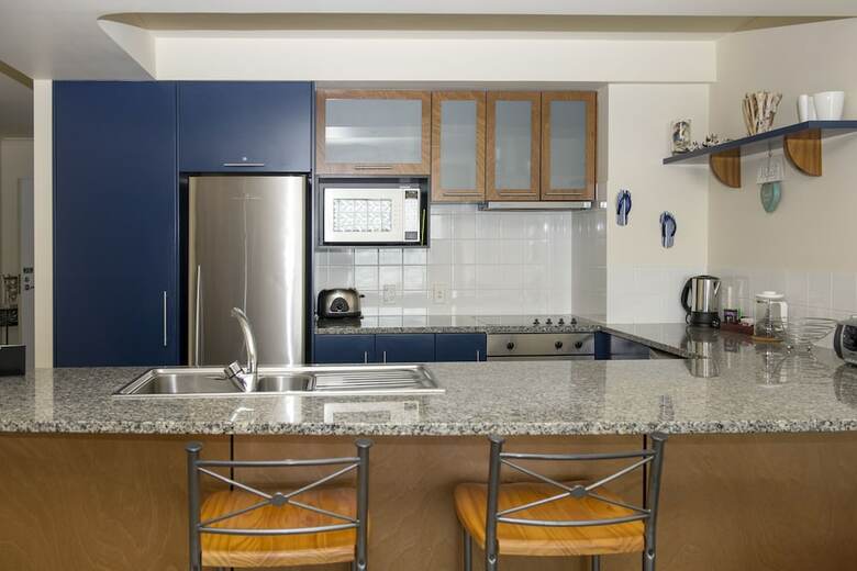 The Reef Beachfront Apartments