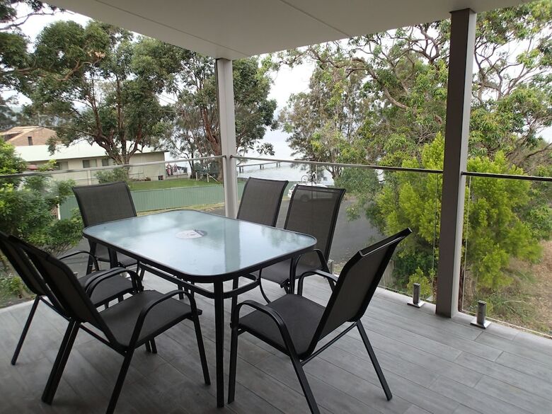Dungowan Waterfront Apartments