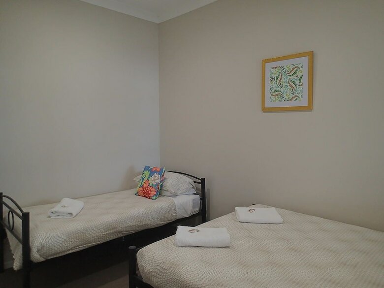 Dungowan Waterfront Apartments