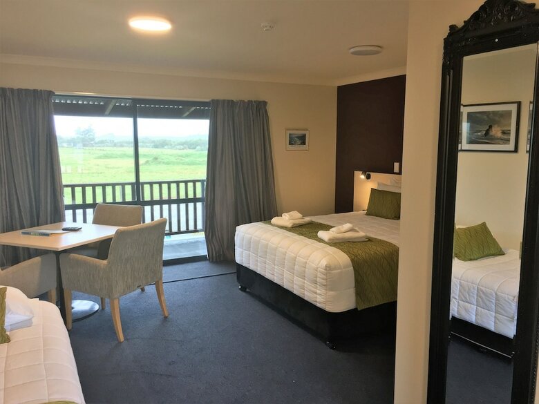 Haast River Motels & Holiday Park