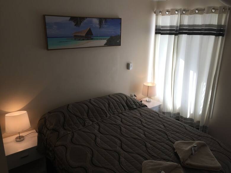Hervey Bay Colonial Lodge Beachfront Apartments