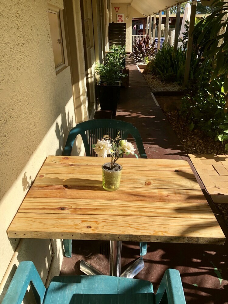 Bundaberg Coral Villa Motor Inn