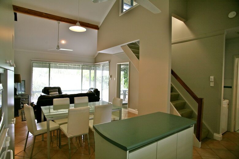 Apartamentos Bayshore Beachside Resort