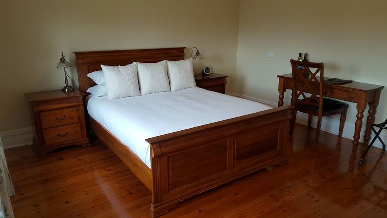 Lighthouse Lodge