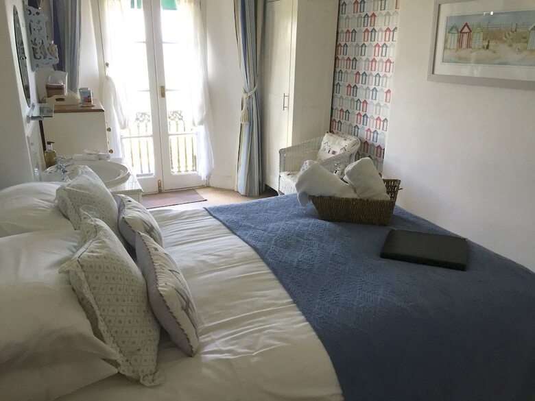 Hotel Headland View B&B