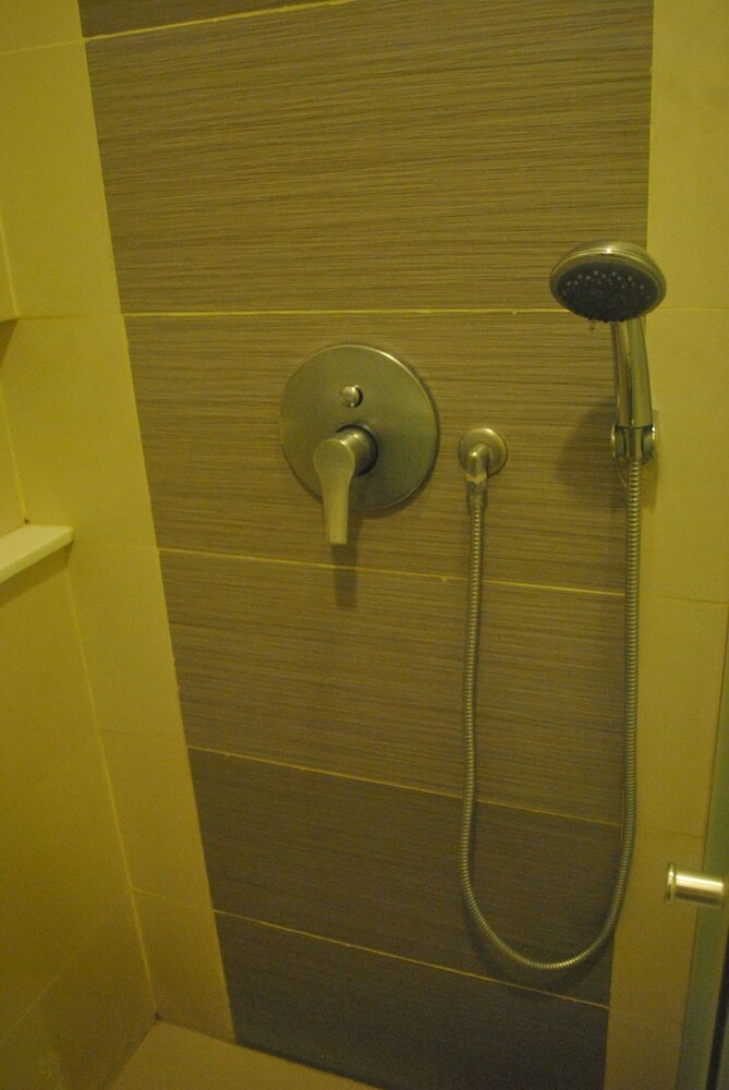 Go Hotels Tacloban