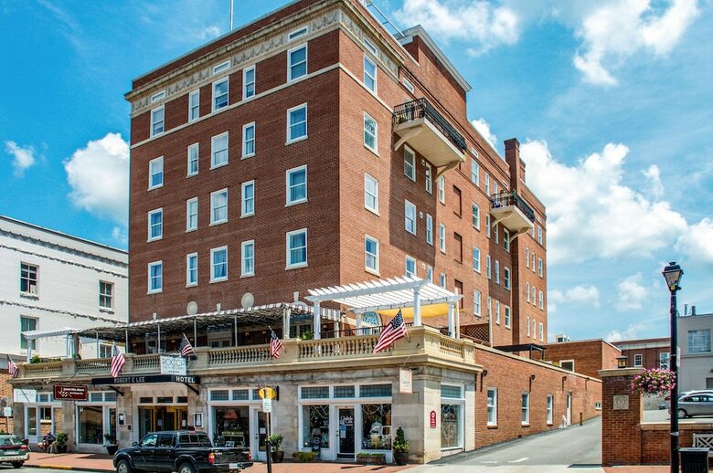 Robert E Lee Hotel