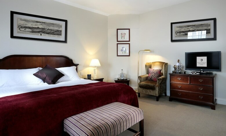 Macdonald New Blossoms Hotel, Chester