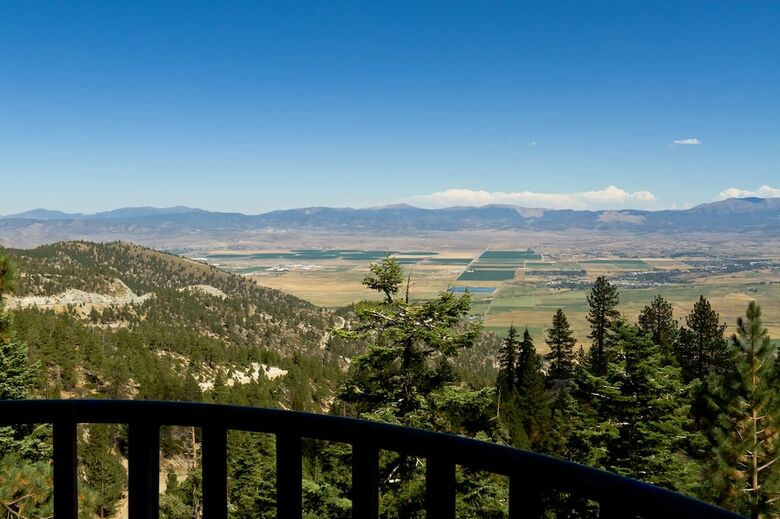 The Ridge Sierra