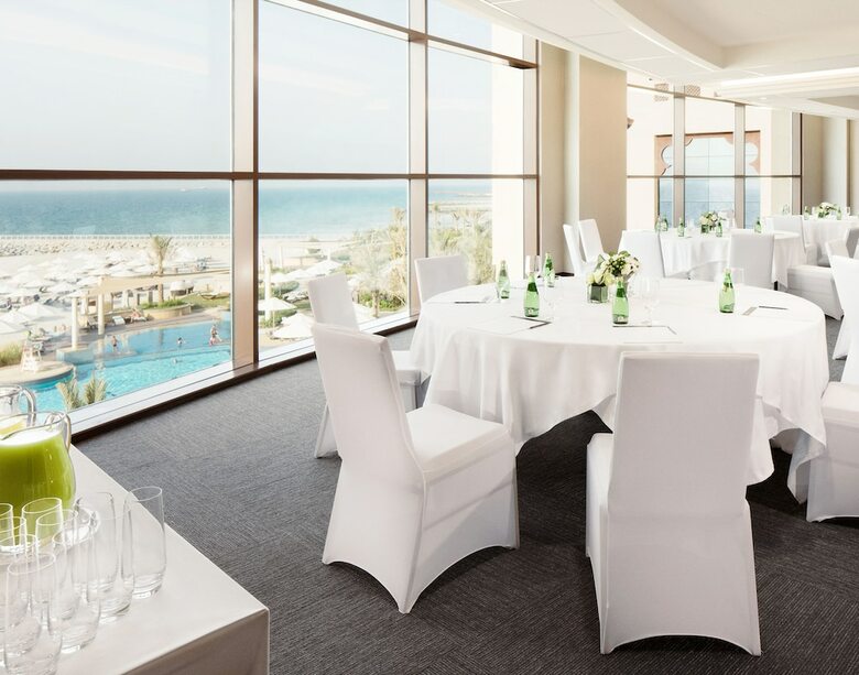 Hotel Fairmont Ajman