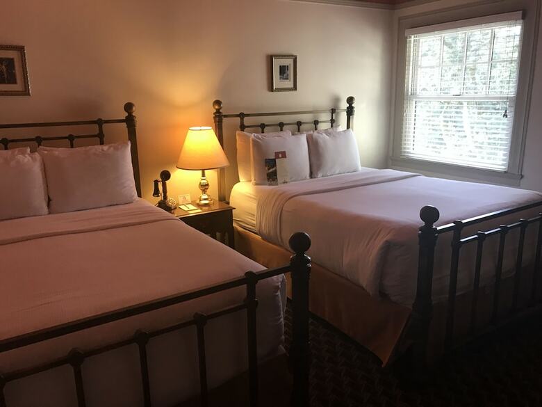 Columbia Gorge Hotel And Spa