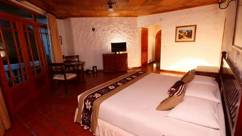 Apartamento Hotel Rio Perlas Spa And Resort