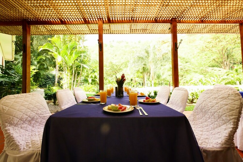 Apartamento Hotel Rio Perlas Spa And Resort