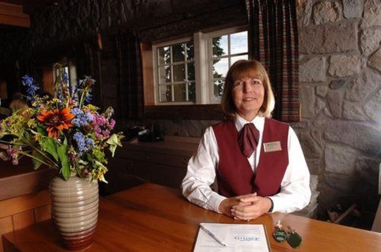 Hotel Crater Lake Lodge - Inside The Park