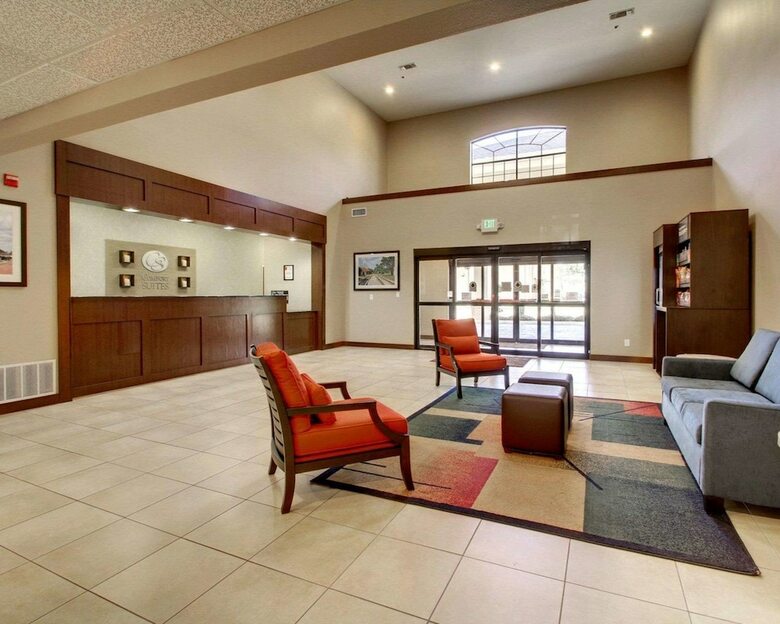 Hotel Comfort Suites Tyler South