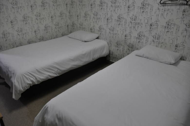 New Manhattan Hotel