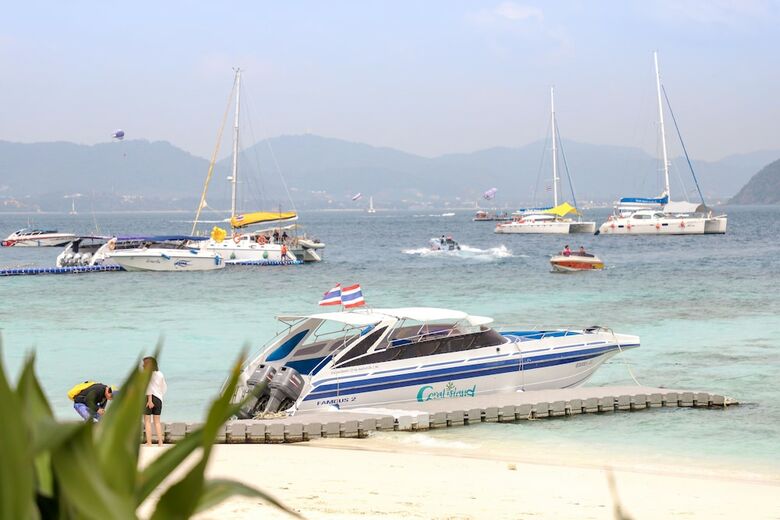 Hotel Coral Island Resort