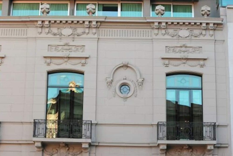 Yrigoyen 111 Hotel