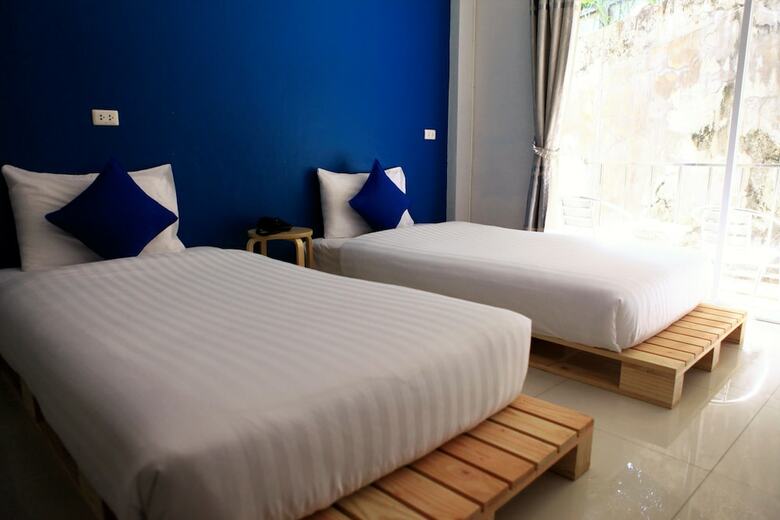 Hotel Sea Host Inn