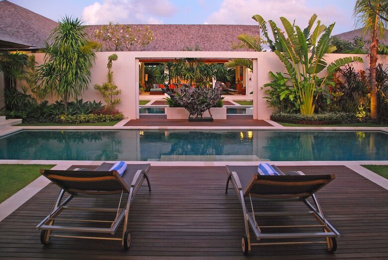 Saba Villa