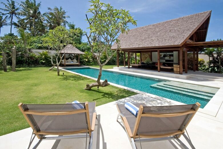 Saba Villa