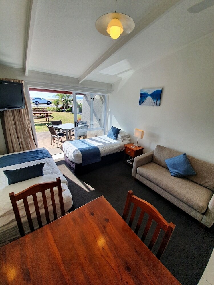 Apartamentos Bailey's At The Beach Motel