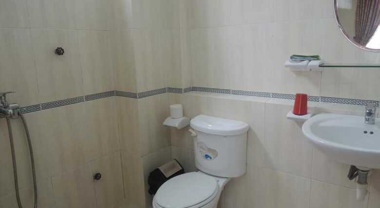 Nam Quang Hotel