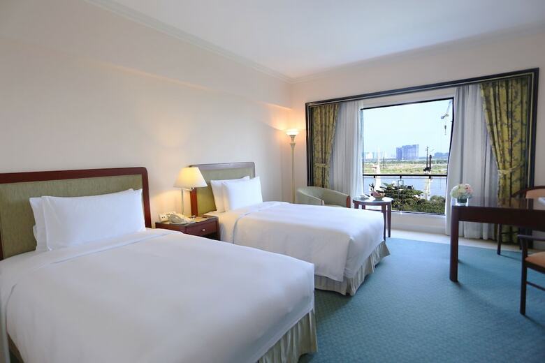 Lotte Hotel Saigon