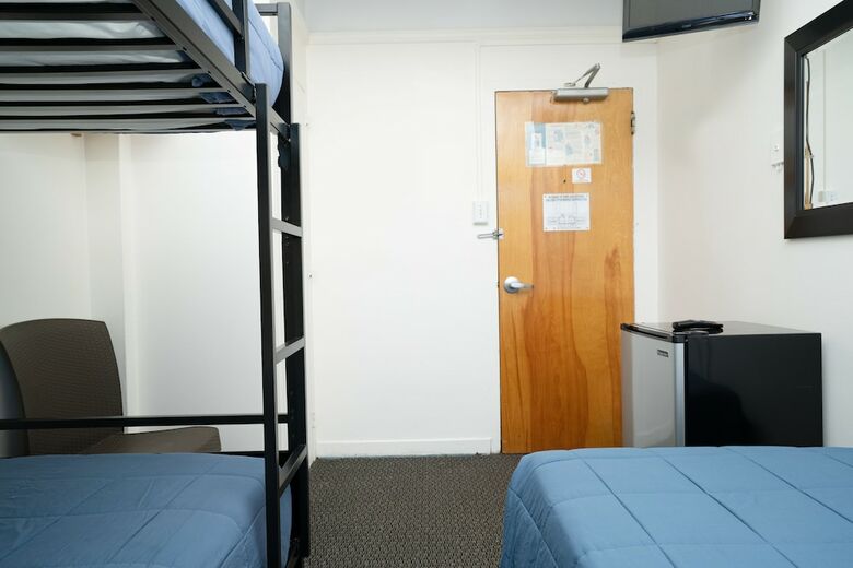Hostal Flushing Ymca