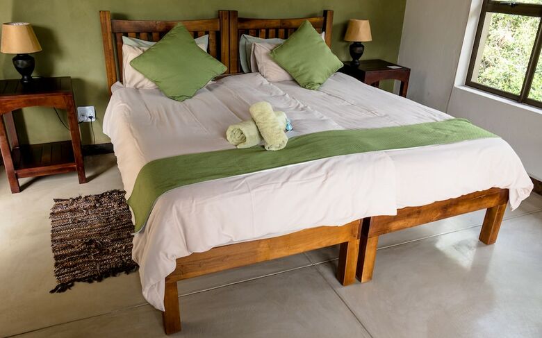 Cheetah Paw Eco Lodge