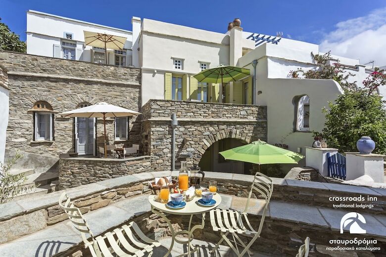 Aparthotel Crossroads Inn