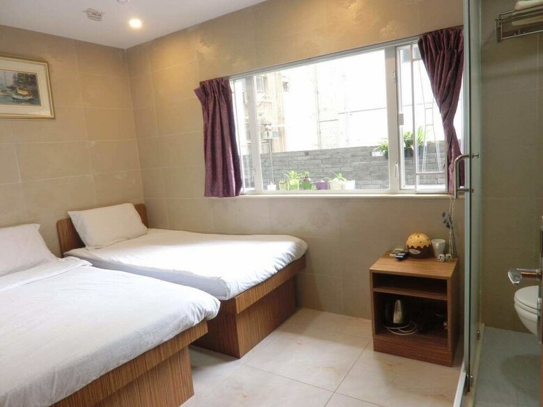 Hostal Me Easy Hostel