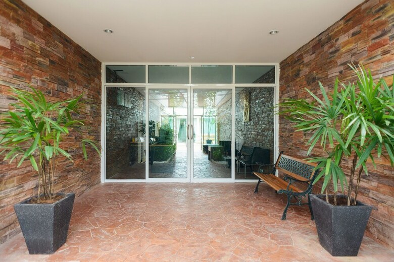 Hotel Sapaan Pla Residence