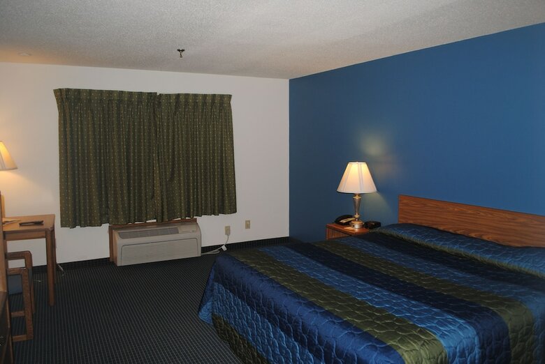 Hotel Asteria Inn And Suites