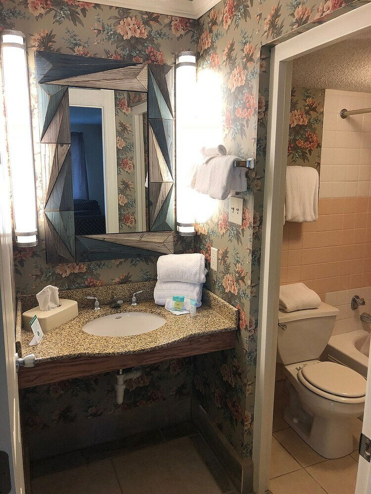 Motel Cascades Inn