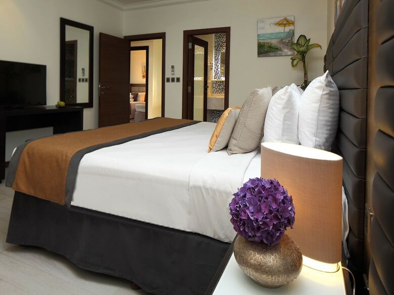Hotel Dana Beach Resort
