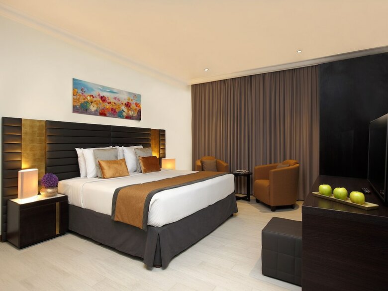 Hotel Dana Beach Resort