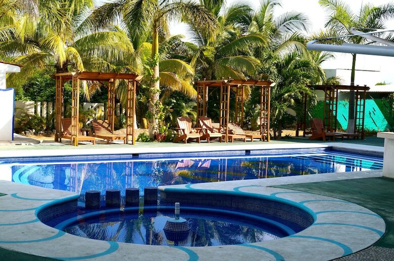 Hotel Sara Suites Ixtapa