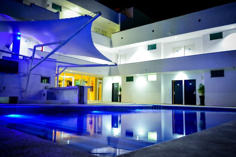 Hotel Sara Suites Ixtapa