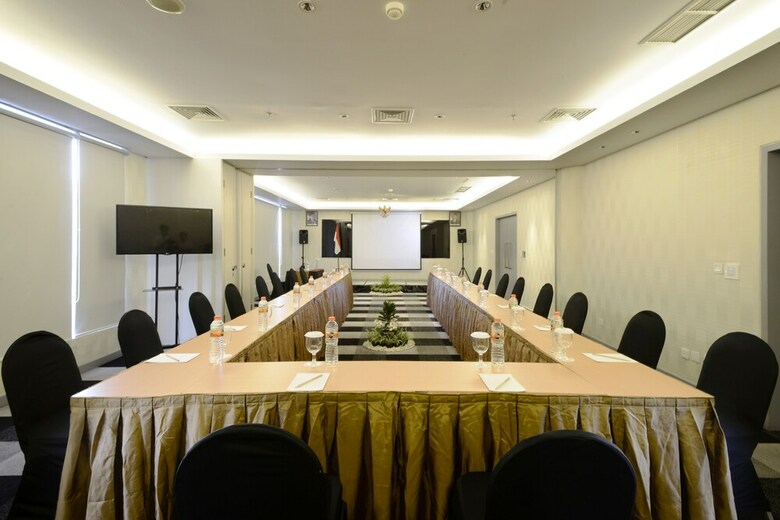 Crown Prince Hotel Surabaya