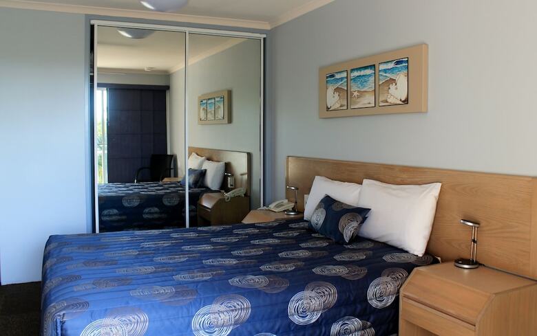 Motel Rainbow Sands Resort
