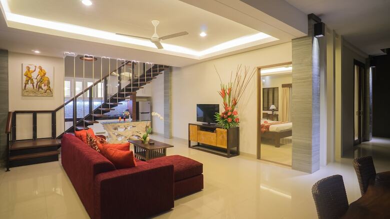 The Kumpi Villas