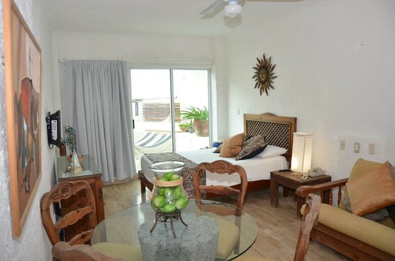 Aparthotel Amigo Rental