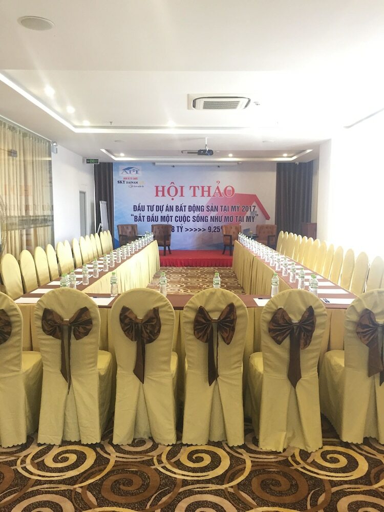 Royal Family Hotel Da Nang