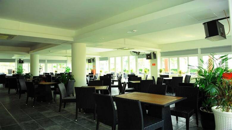 Hotel Sandunes Beach Resort & Spa