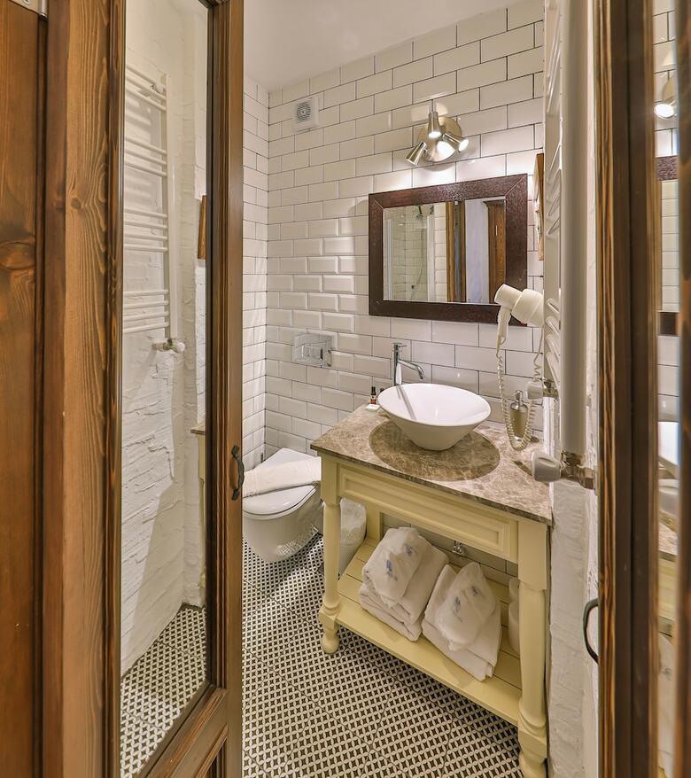 Hotel Cumbal? Konak Ala�at?