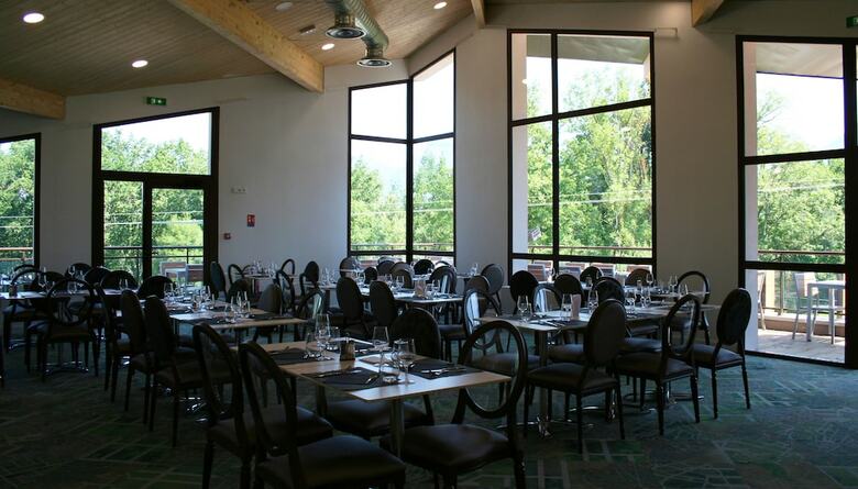 Hotel H�tel Le Pr� Du Lac
