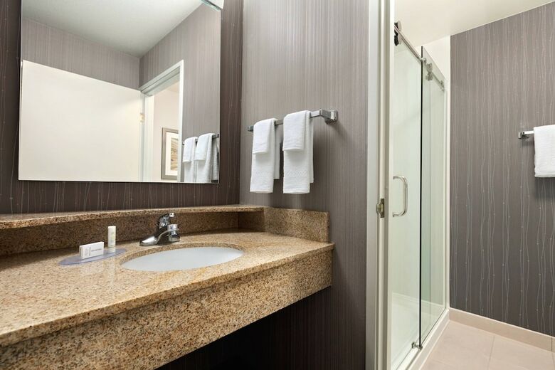 Hotel Courtyard By Marriott Salinas Monterey