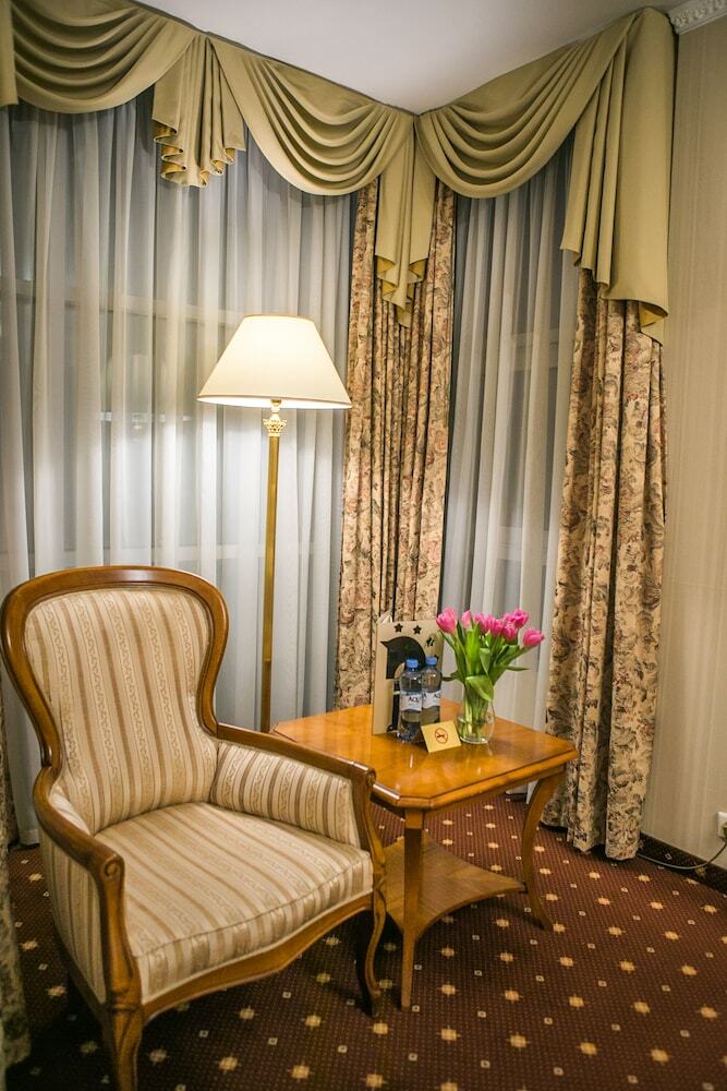 Grand Hotel Emerald