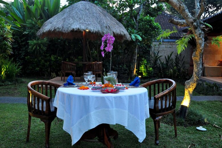 Saren Indah Hotel